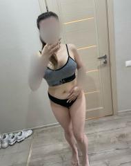 Мини бикиниге қатысушылардың жалаңаш суреттері